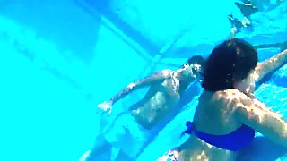 fucking hot teen ass underwater in pool