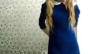 My Cute Blonde Cousin Shaking Beautiful Ass on Cam - JustFuckHer.com