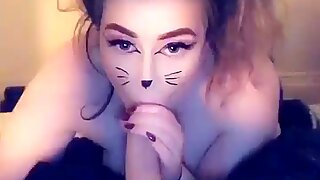 Amelia Skye在猫连衣连衣-Up乱搞和深喉大屌和人类阴阴在Snapchat上
